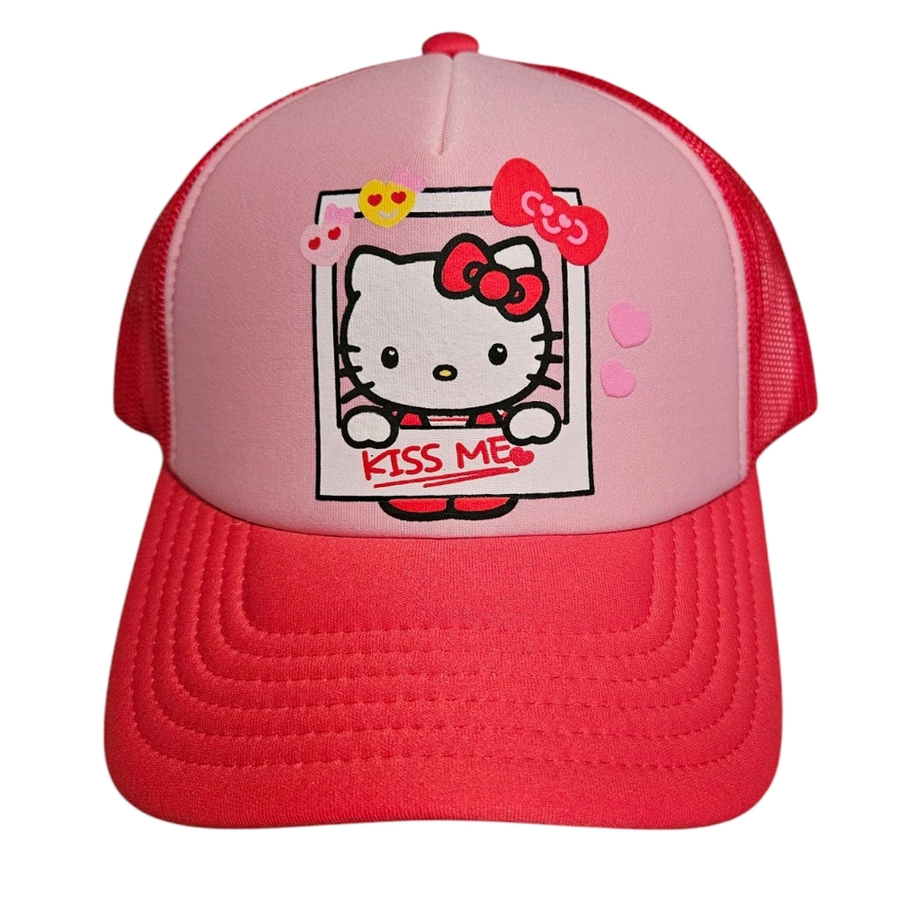 NWT Hello Kitty Kiss Me Trucker Hat